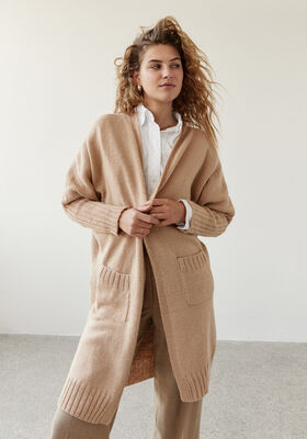 LÅNG CARDIGAN Landlust Alpaka Merino 160 - Stickmönster (SE) från Lana Grossa