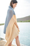 Lana Grossa PONCHO/STOLA Silkhair - Stickmönster (DK)
