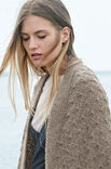Lana Grossa CAPE-JACKA I FJÄRILSMÖNSTER Alta Moda Alpaca - Stickmönster (SE)