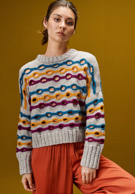 PULLOVER MED RIBBOR P TVÄREN OCH HÅLMÖNSTER Alta Moda Cashmere 16 - Stickmönster (SE) från Lana Grossa