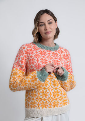 PULLOVER MED MÖNSTER Natural Alpaca Pelo från FILATI Studio