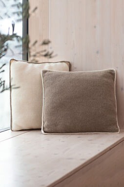 Lana Grossa LIVING No. 1 - Magasin (DE) + Strikkeopskrifter (SE)
