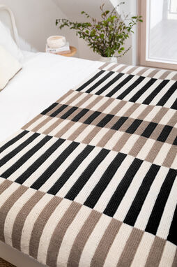 Lana Grossa LIVING No. 1 - Magasin (DE) + Strikkeopskrifter (SE)