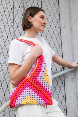 Lana Grossa LIVING No. 1 - Magasin (DE) + Strikkeopskrifter (SE)