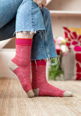 SOCKOR Meilenweit 100g Merino Extrafine från FILATI Studio