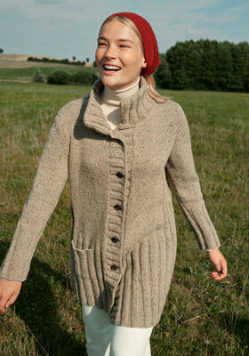 CARDIGAN Landlust Soft Tweed 90 - Stickmönster (SE) från Lana Grossa
