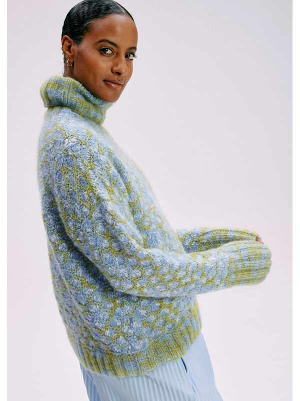 Lana Grossa PULLOVER Lala Berlin Smoothy & Lala Berlin Buffy - Stickmönster (SE)