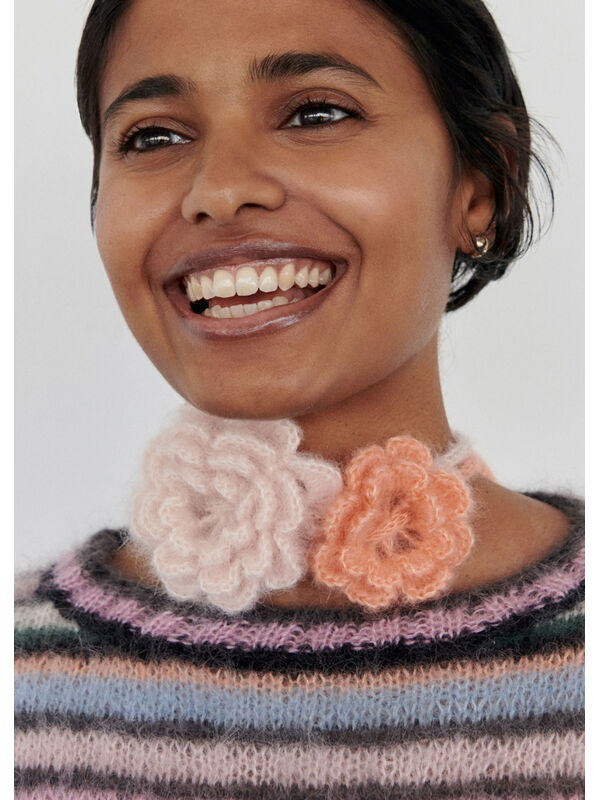 Lana Grossa VIRKADE BLOMSTER Silkhair - Virkmönster (SE)