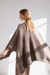 Lana Grossa PONCHO Cashmere Kiss - Stickmönster (SE)
