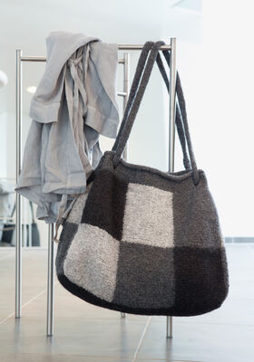 FILTAD BAG Feltro - Stickmönster (SE) från Lana Grossa