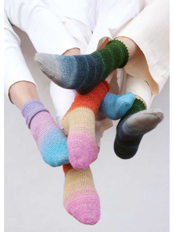 Lana Grossa SOCKOR Meilenweit 50g Merino hand-dyed - Stickmönster (DK)