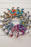 Lana Grossa SOCKOR MED JOJO-HÄL Meilenweit Merino hand-dyed - Stickmönster (SE)