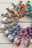 Lana Grossa SOCKOR Meilenweit Merino hand-dyed - Stickmönster (SE)