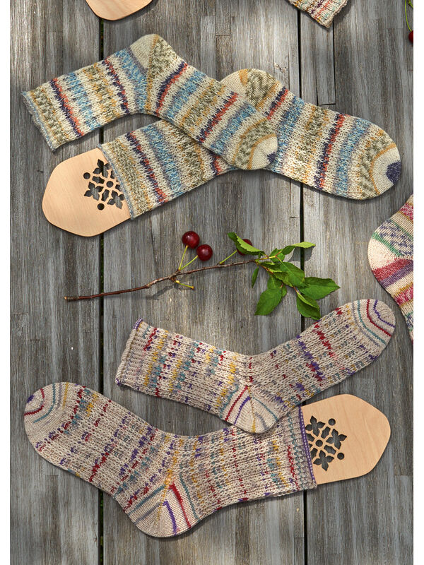 Lana Grossa SOCKOR Meilenweit 100g Neve - Stickmönster (SE)