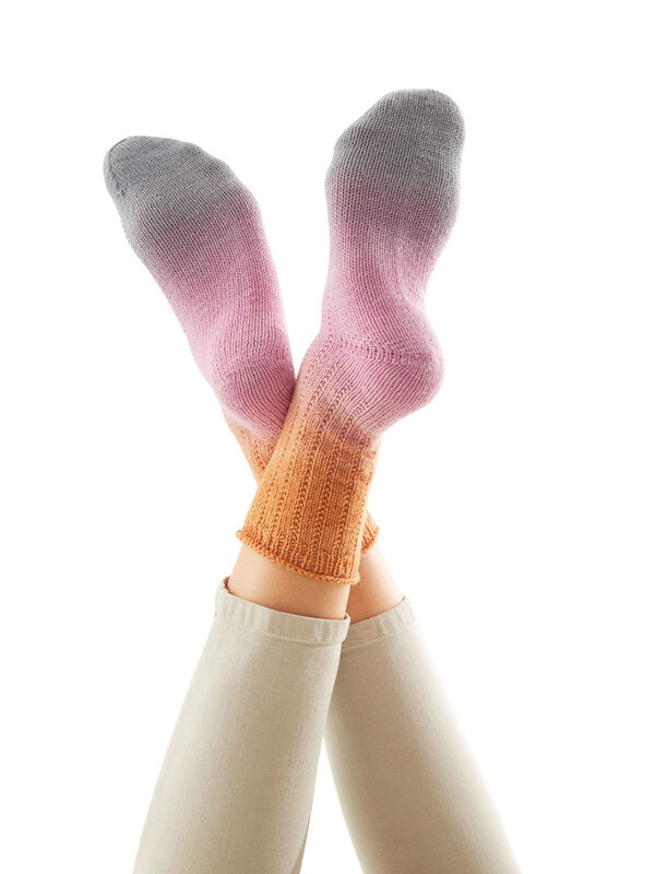 Lana Grossa SOCKOR Meilenweit 50g Merino hand-dyed - Stickmönster (SE)