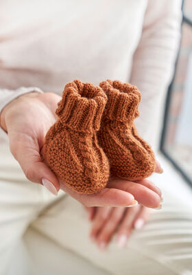 BABYSOCKOR Meilenweit 50g - Stickmönster (SE) från Lana Grossa
