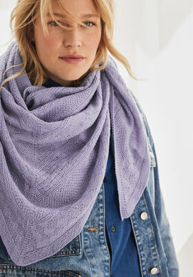 TREKANTSSJAL Cool Wool Lace - Stickmönster (DK) från Lana Grossa