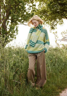 OVERSIZED PULLOVER Cool Wool Lace & Silkhair från Lana Grossa