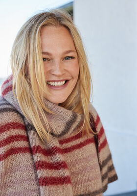 SJAL Cool Wool Lace & Silkhair från Lana Grossa
