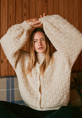 CARDIGAN Natural Alpaca Pelo - Stickmönster (DK) från Lana Grossa