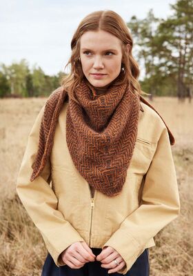TREKANTSJAL Cashmere 16 Fine, Silkhair & Cool Wool Lace från Lana Grossa