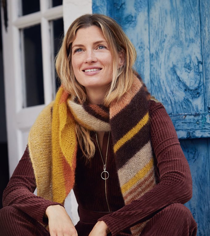 Lana Grossa ASYMMETRISK SJAL Silkhair & Silkhasir Luso - Stickmönster (SE)