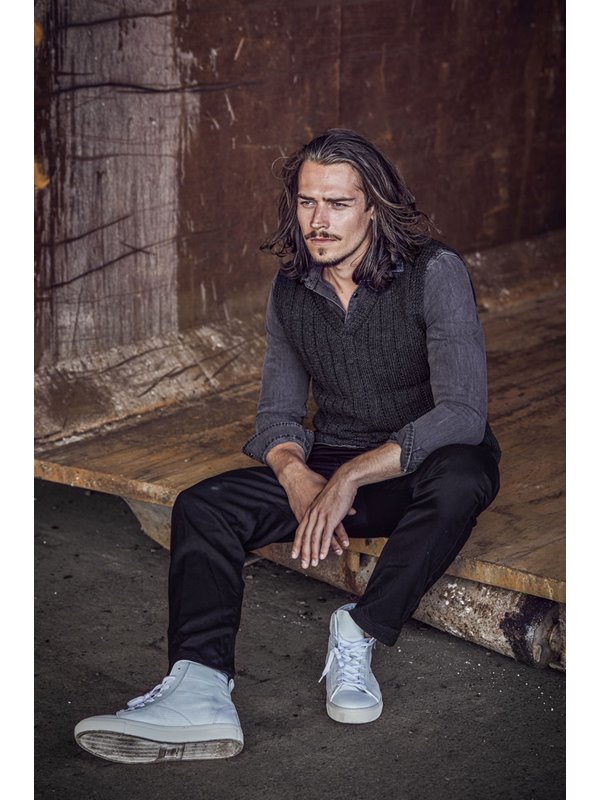 Lana Grossa PULLUNDER Cool Wool Big - German Edition