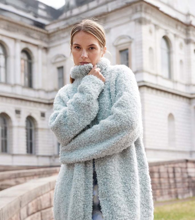 Lana Grossa LÅNG JACKA Orsetto