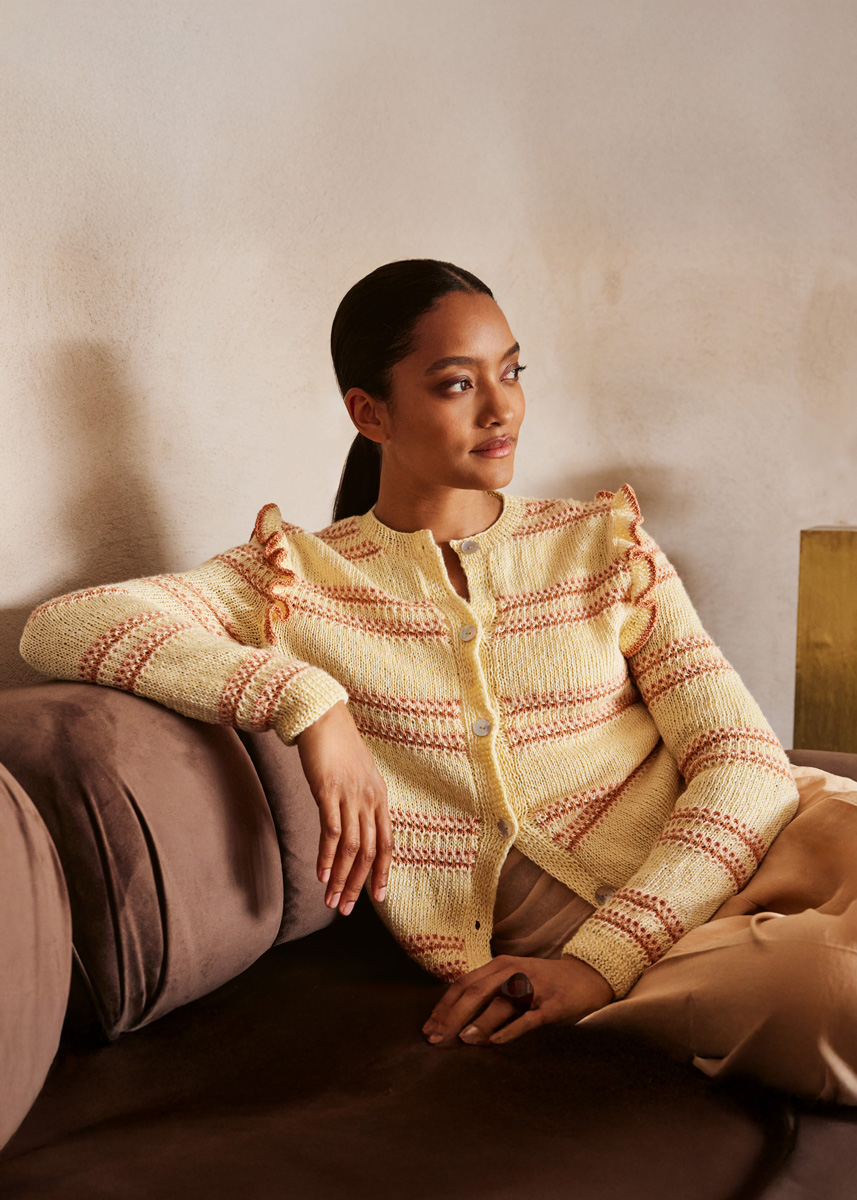 CARDIGAN Ecopuno, Tencellino & Filo Paillettes från Lana Grossa