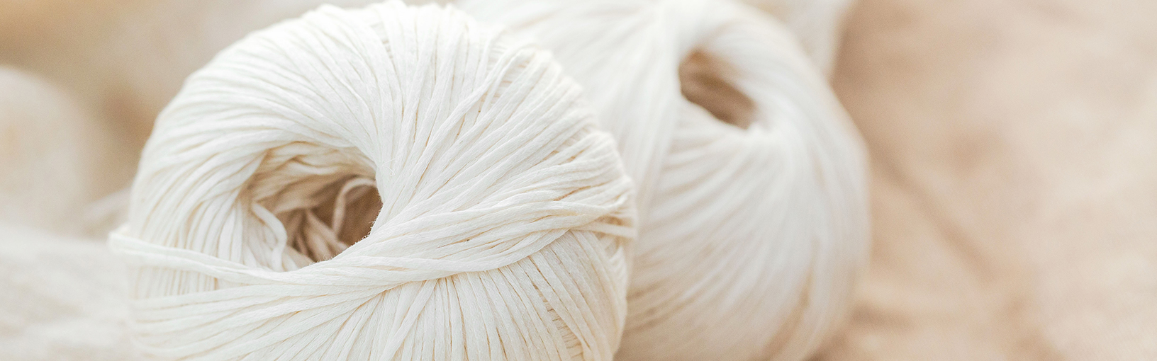 Garn av hög kvalitet för stickning, virkning och filtning LANA GROSSA<br> ull & garn | Hand-dyed